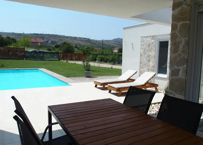 Holiday Home Lara